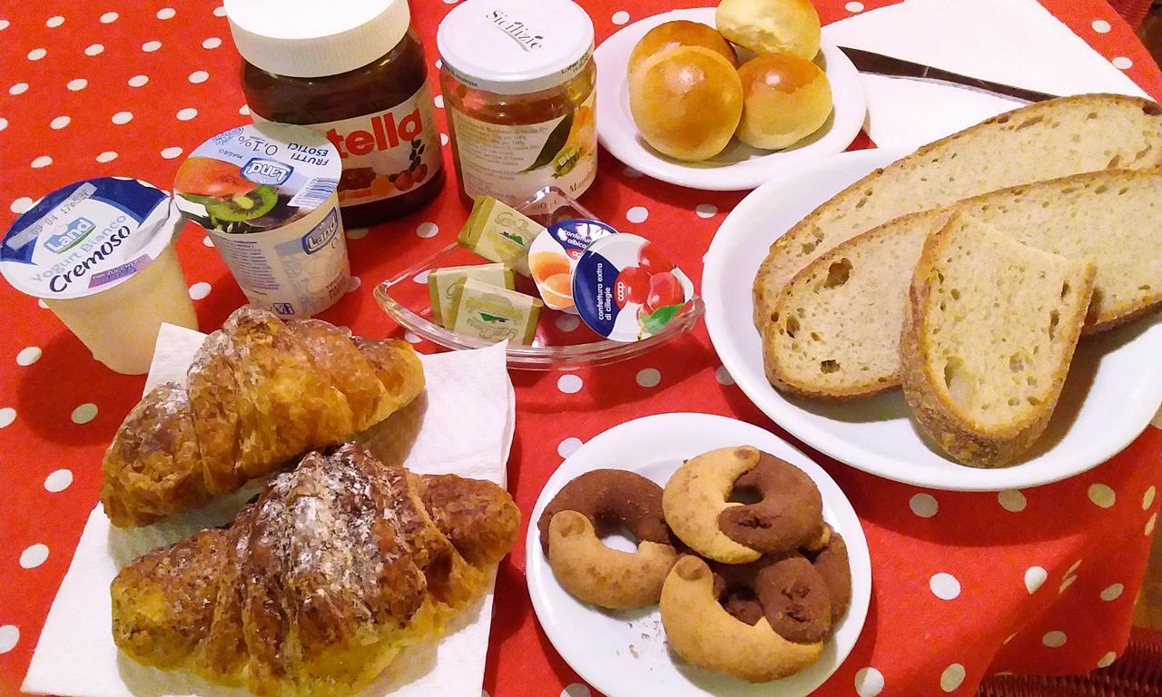 Alojamento de Acomodação e Pequeno-almoço Solaris 3*